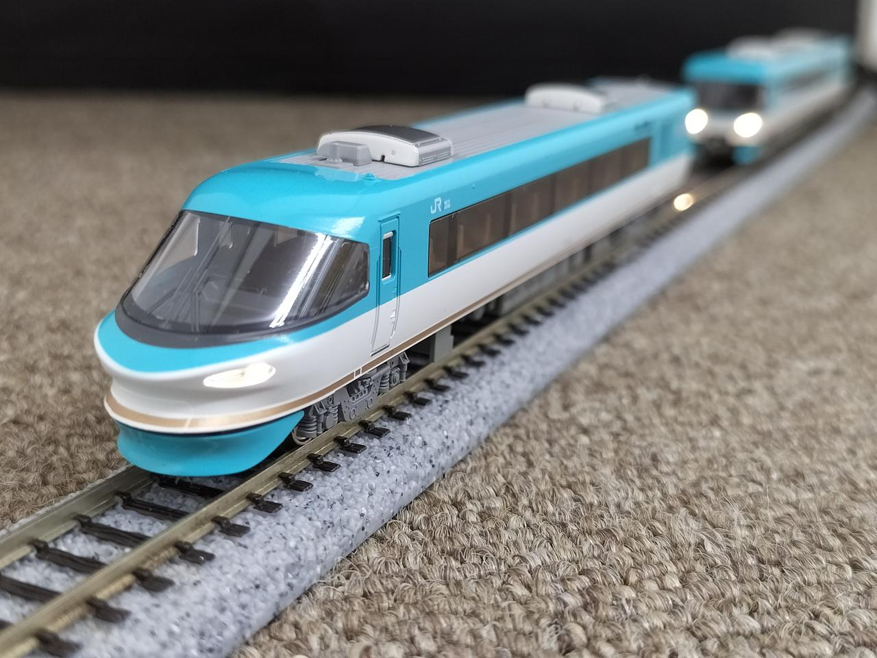 付属3両セット前照灯点灯OK