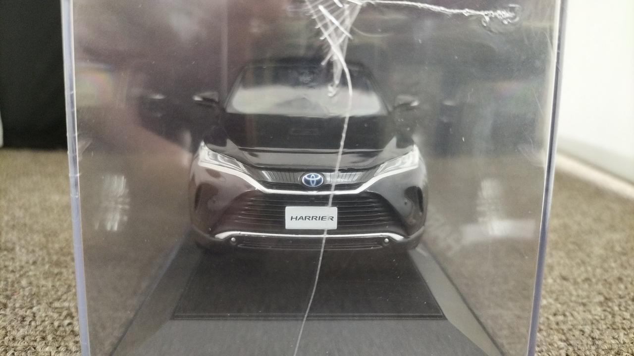 トヨタ(TOYOTA)|1/30トヨタハリアー(ブラック)|HARDOFFオフモール
