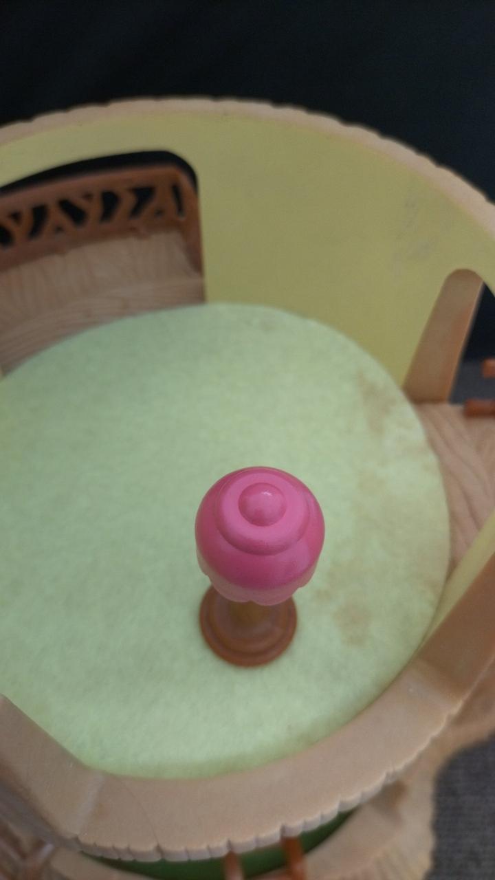 3階カーペット汚れ有