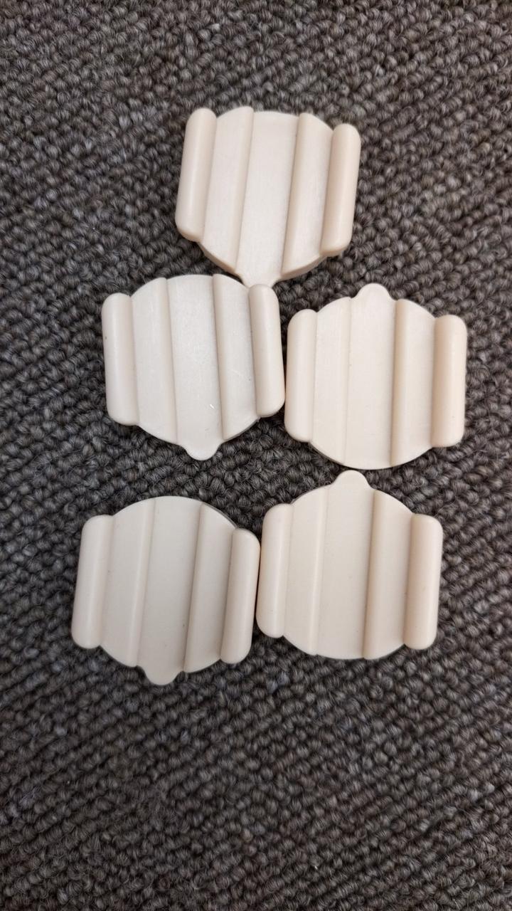 固定パーツ1個欠品(6個入)