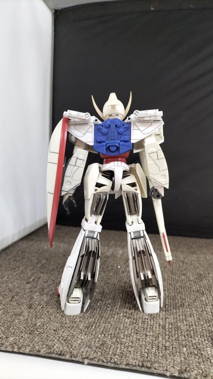 右腕関節緩いです