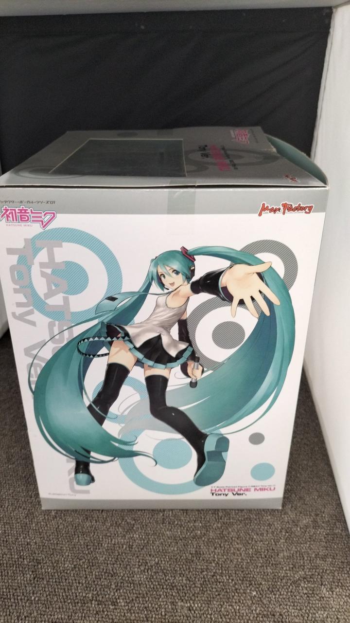 箱に傷み汚れあり