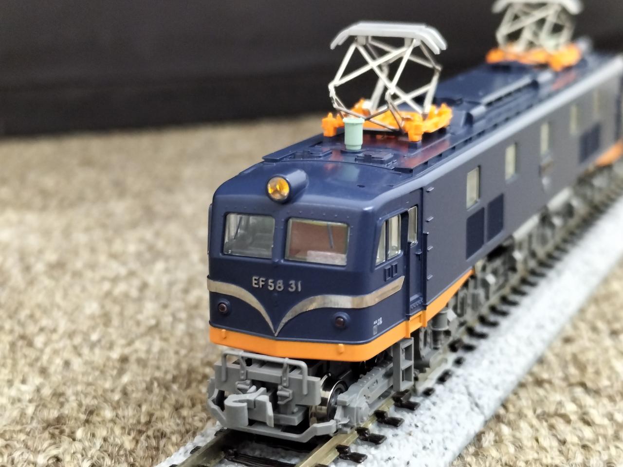 EF5831前照灯点灯OK