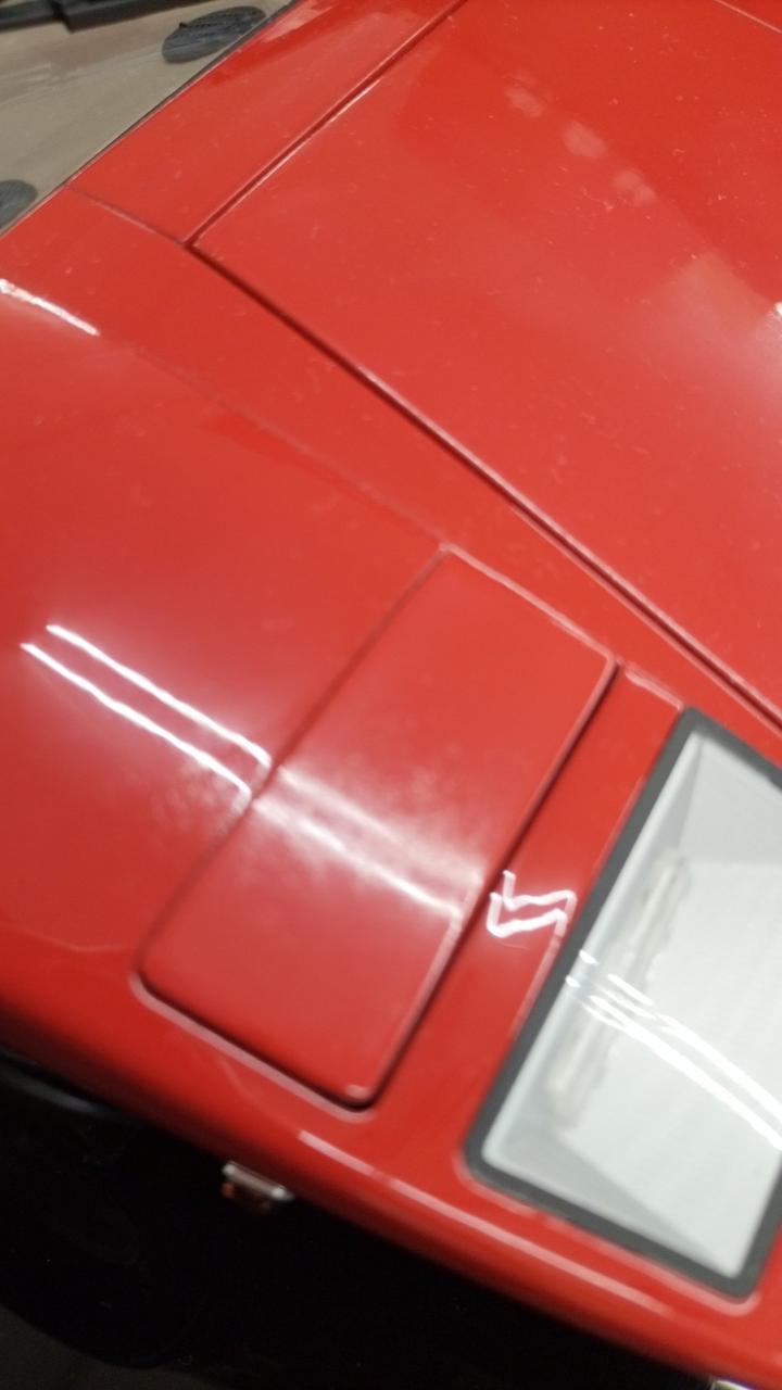 リトラクタブルライト蓋にブツブツ有