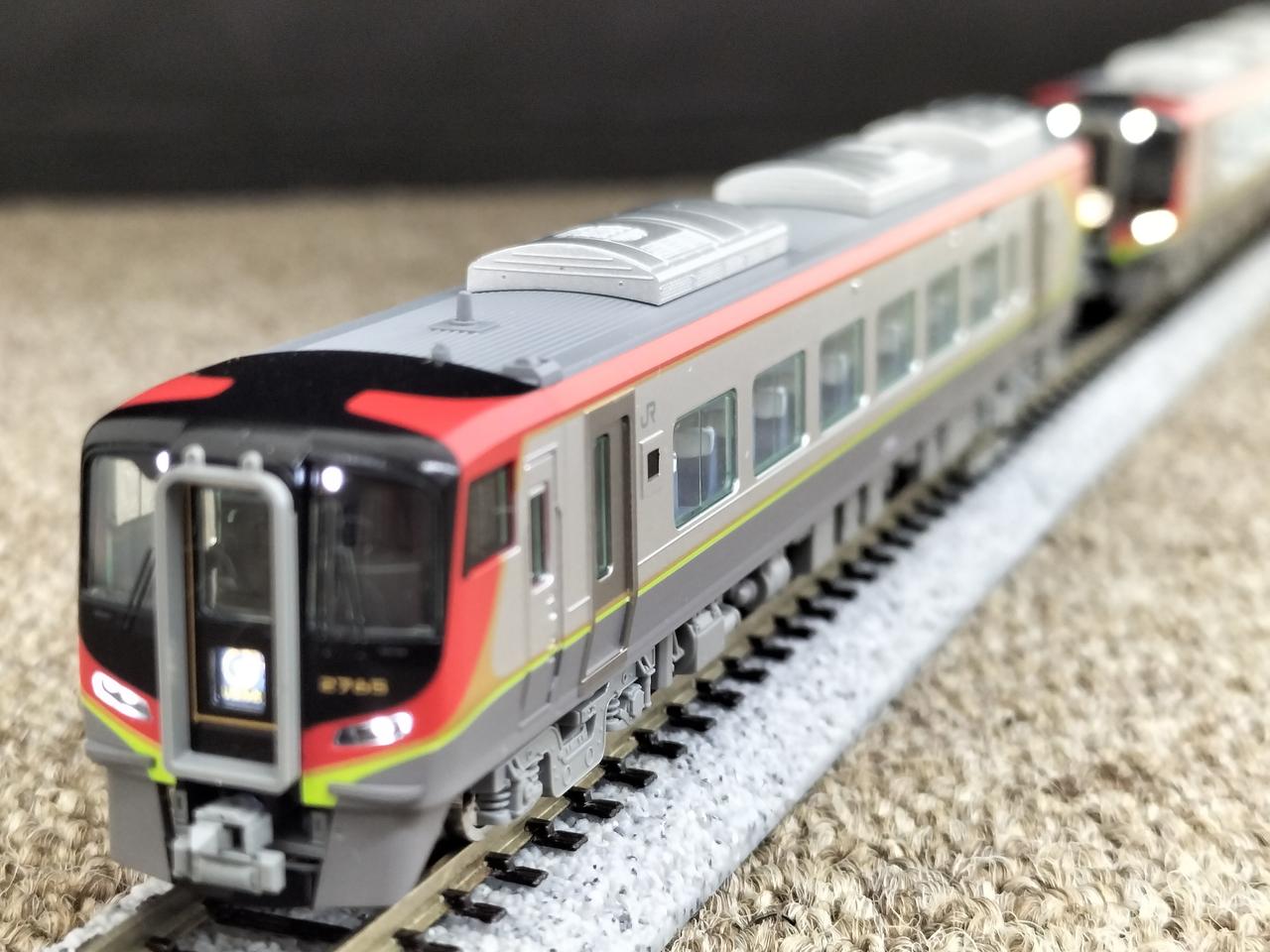 中間先頭車前照灯点灯OK