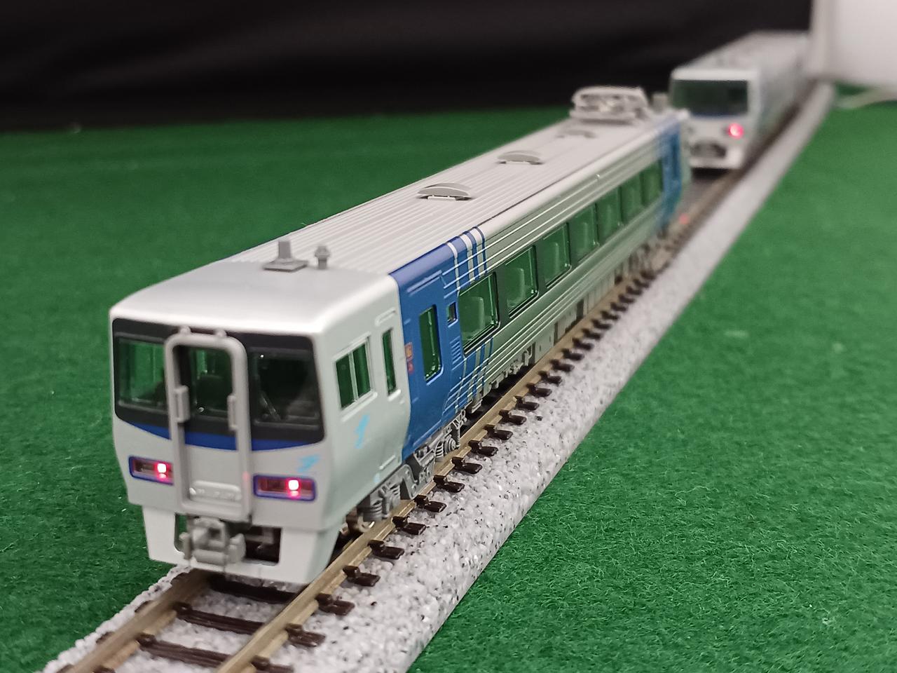 中間先頭車尾灯点灯OK