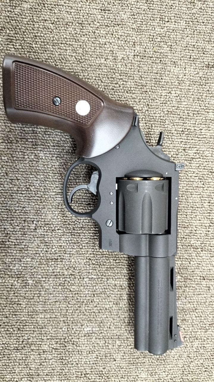 マルシン工業 コルト アナコンダ 44マグナム マルシン工業 ガスリボルバー コルトアナコンダ 44マグナム MAXI 8