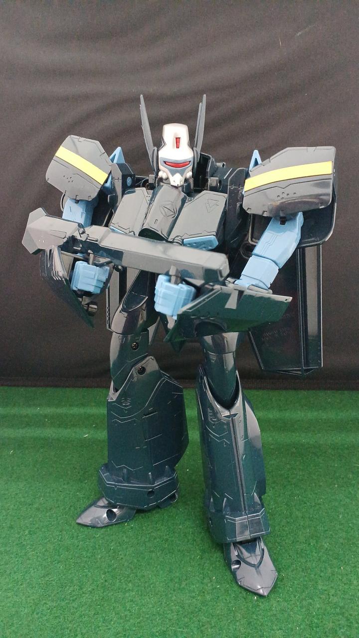 バトロイド形態