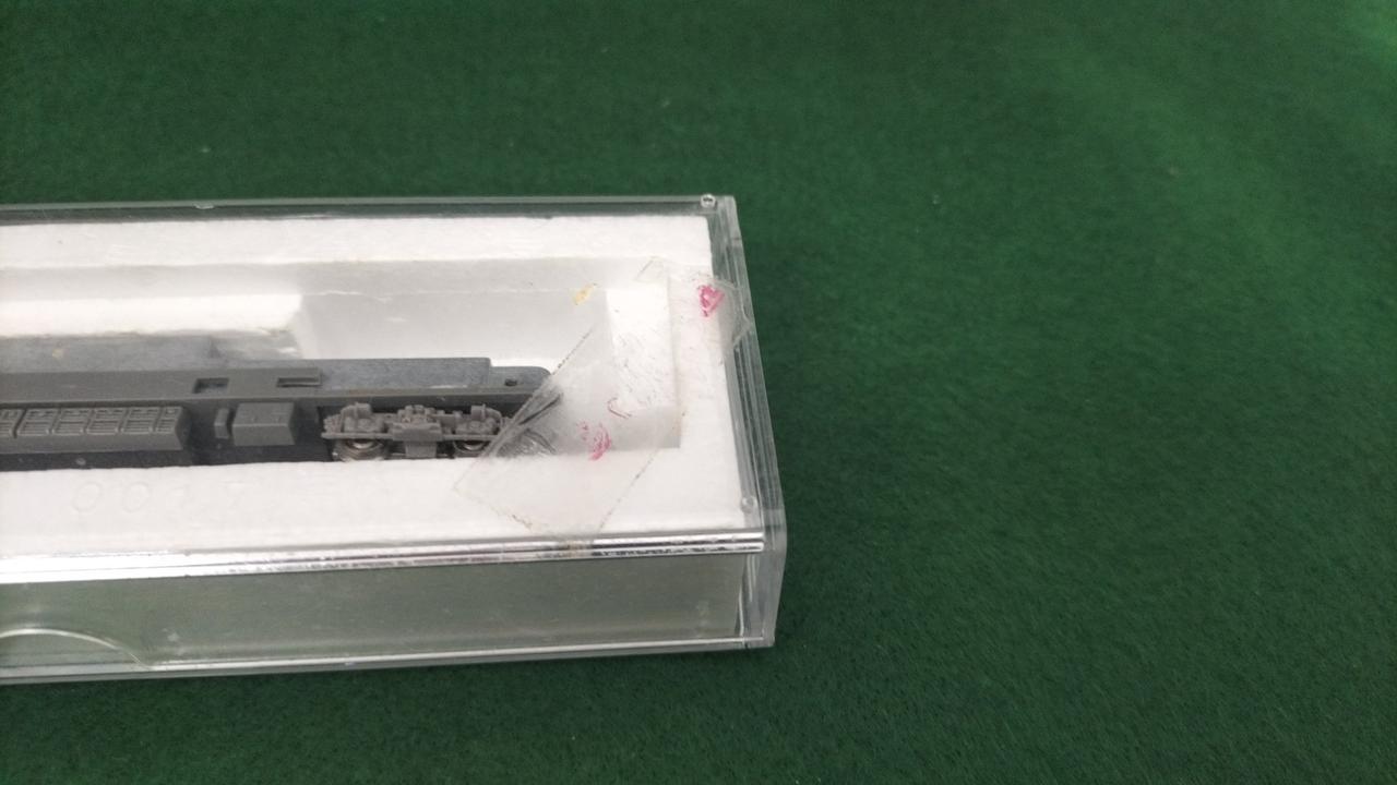 ケース傷、汚れ有