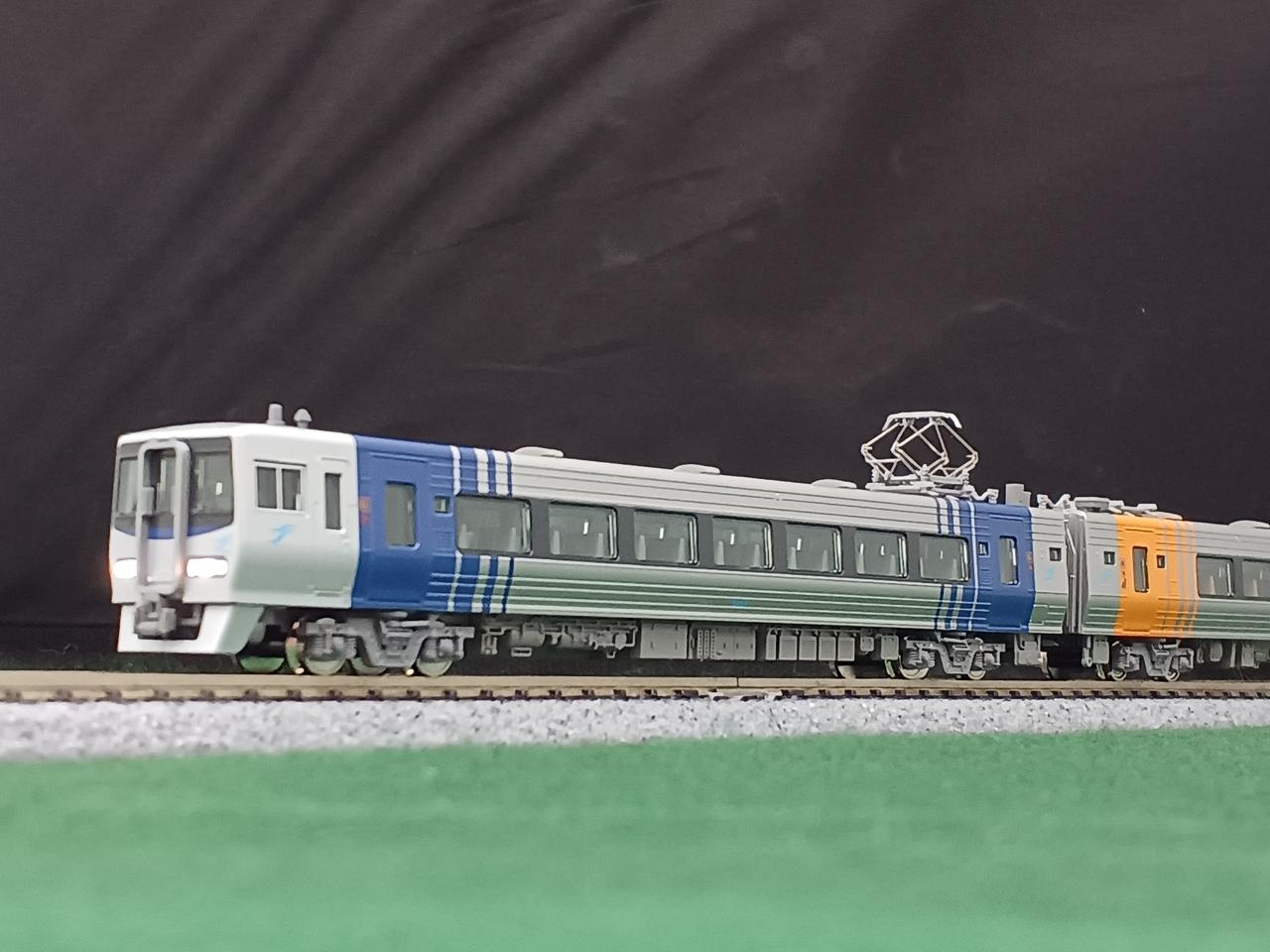 カトー(KATO)|JR四国8000系特急しおかぜ・いしづち|【ハードオフ公式