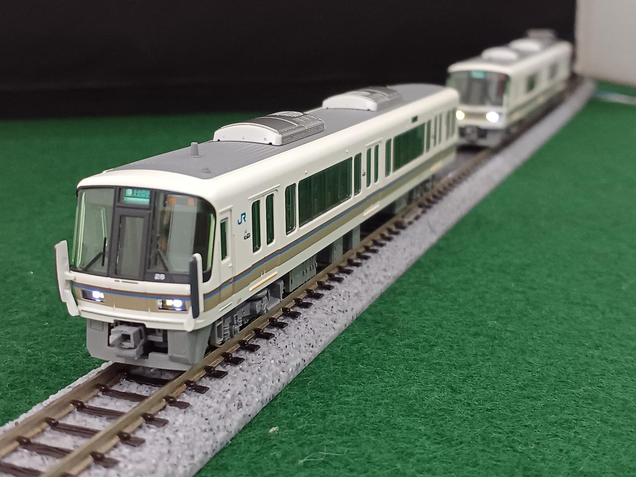 カトー(KATO)|221系リニューアル車 大和路快速8両セット|HARDOFFオフ