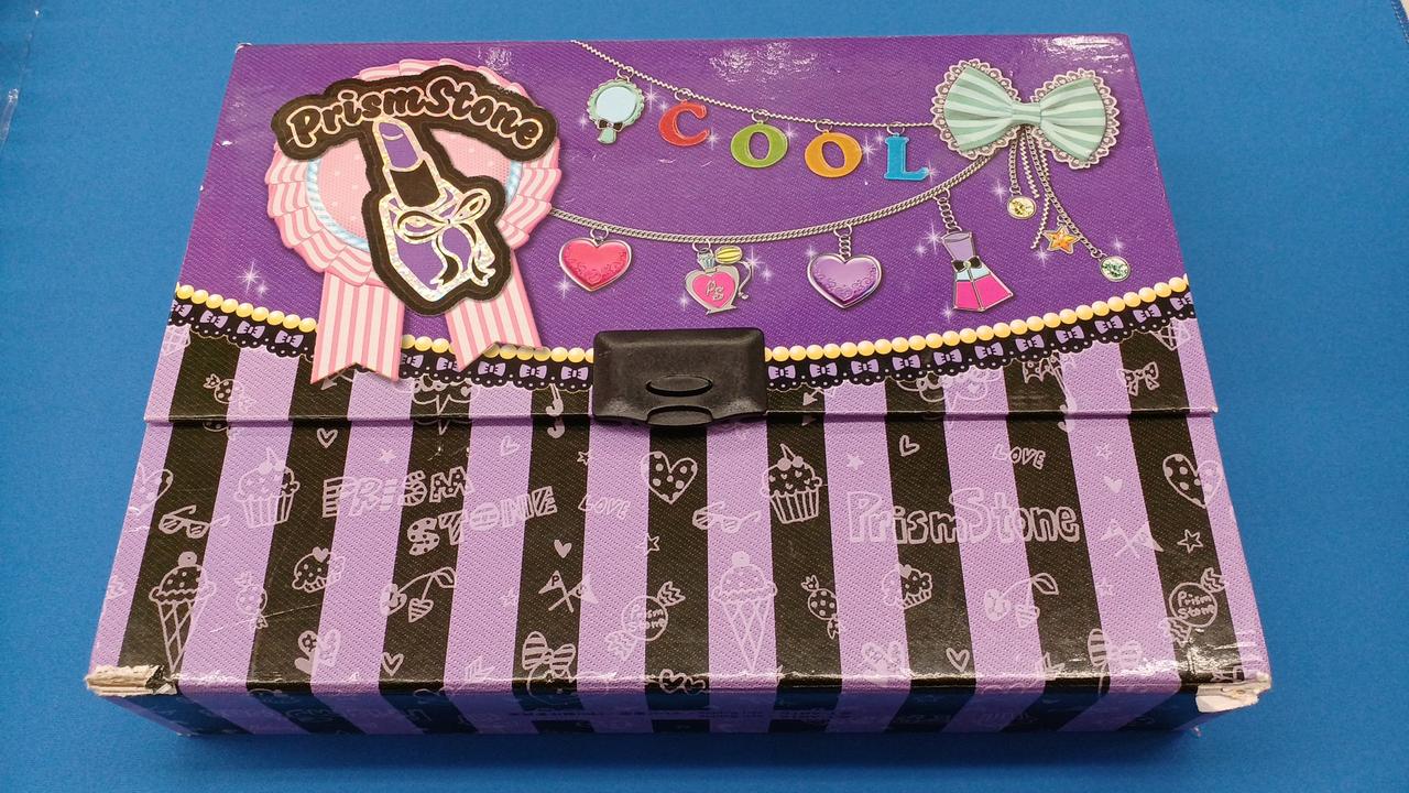 プリズムストーンのおたのしみトランクです