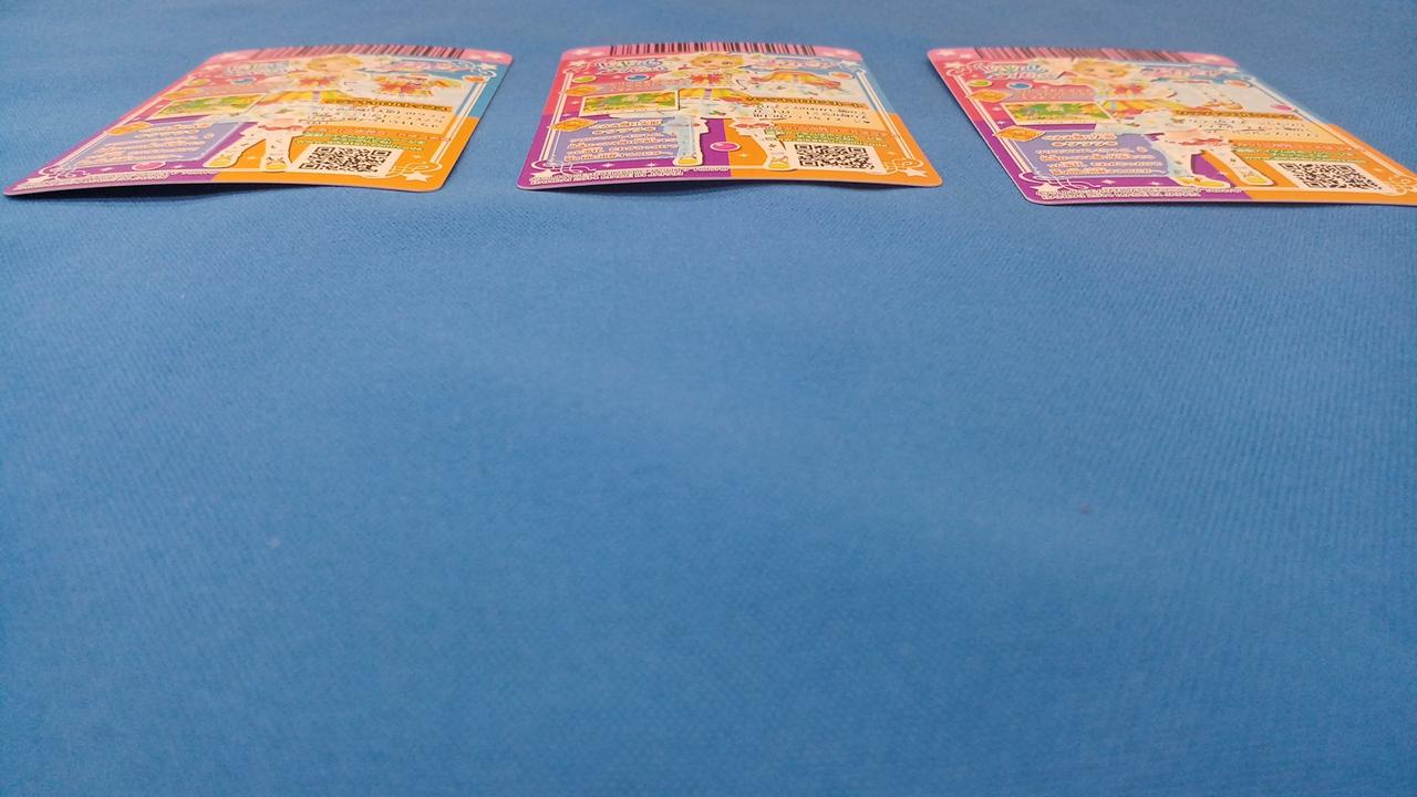 軽い反り返りが見られます。