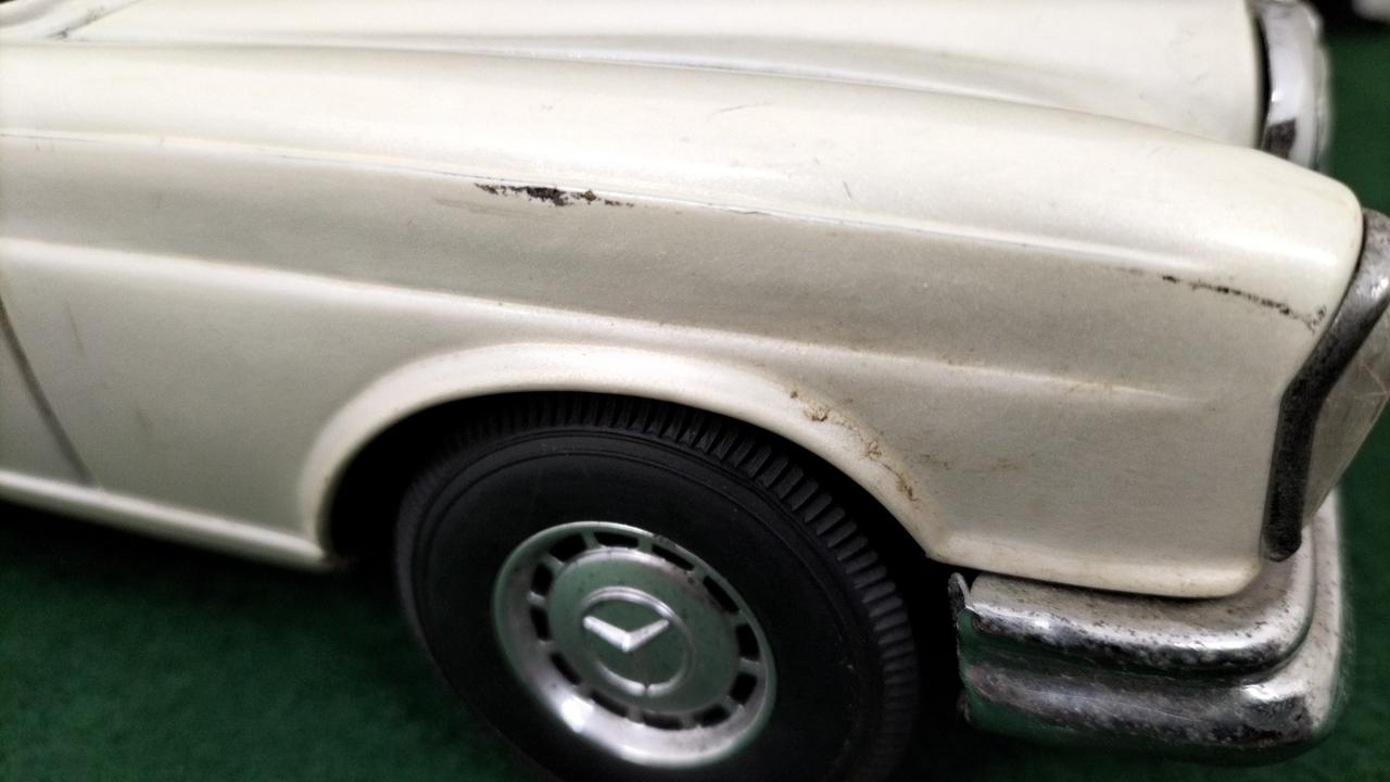 側面キズ、色剥がれ有