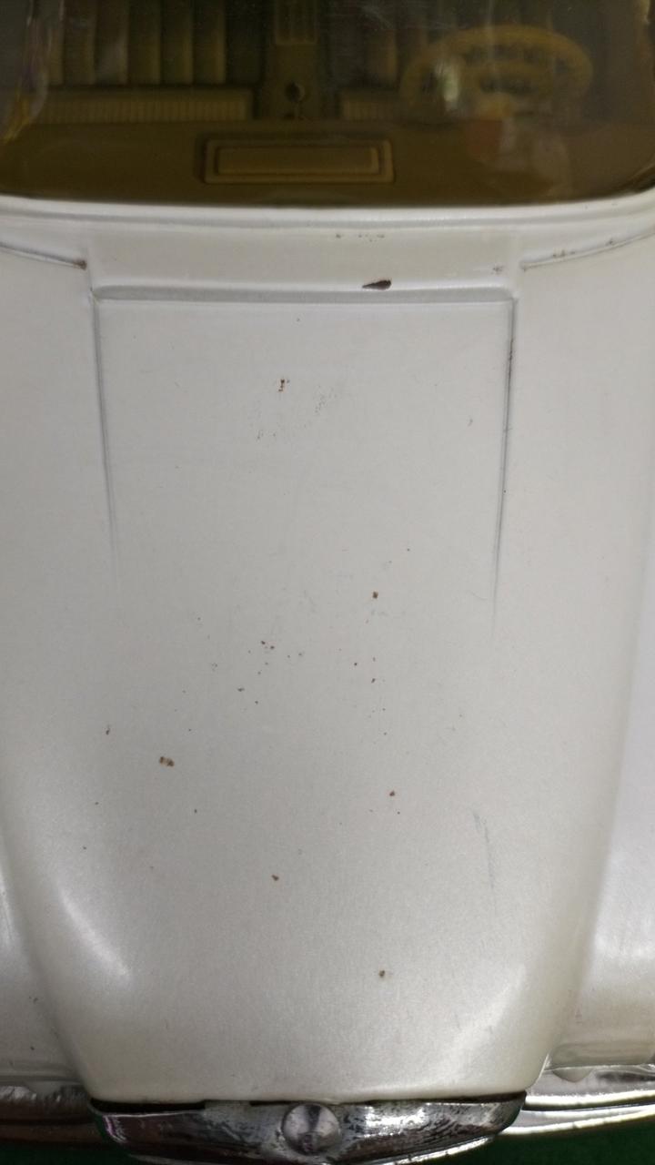 ボンネットキズ、汚れ有