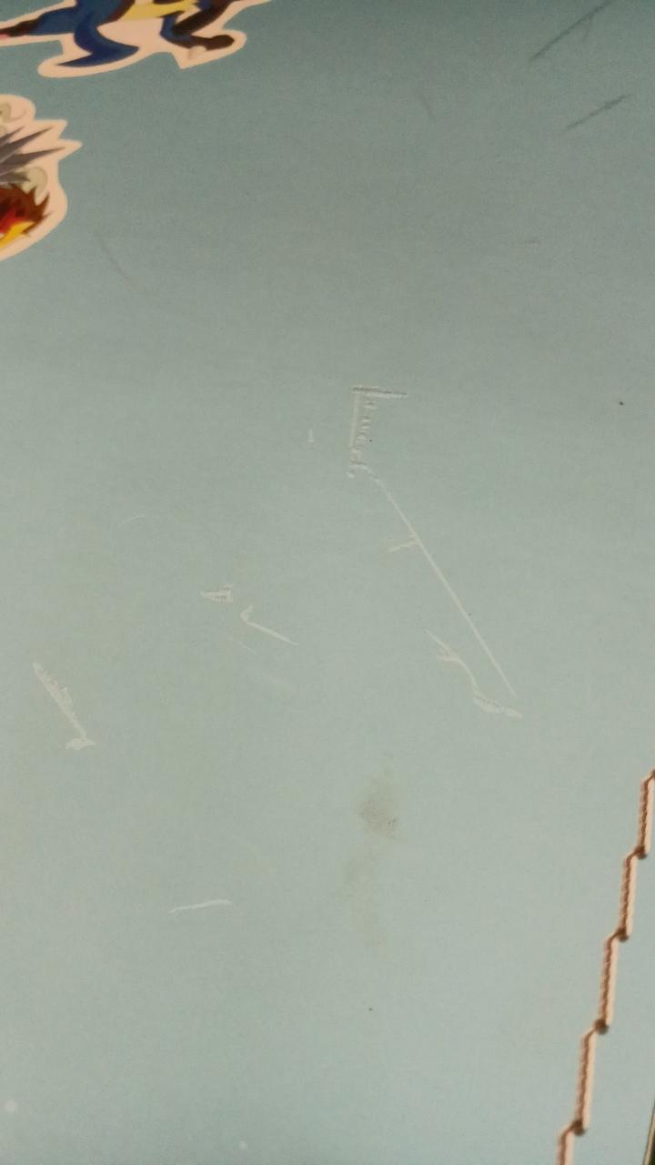 ケース表面汚れ有