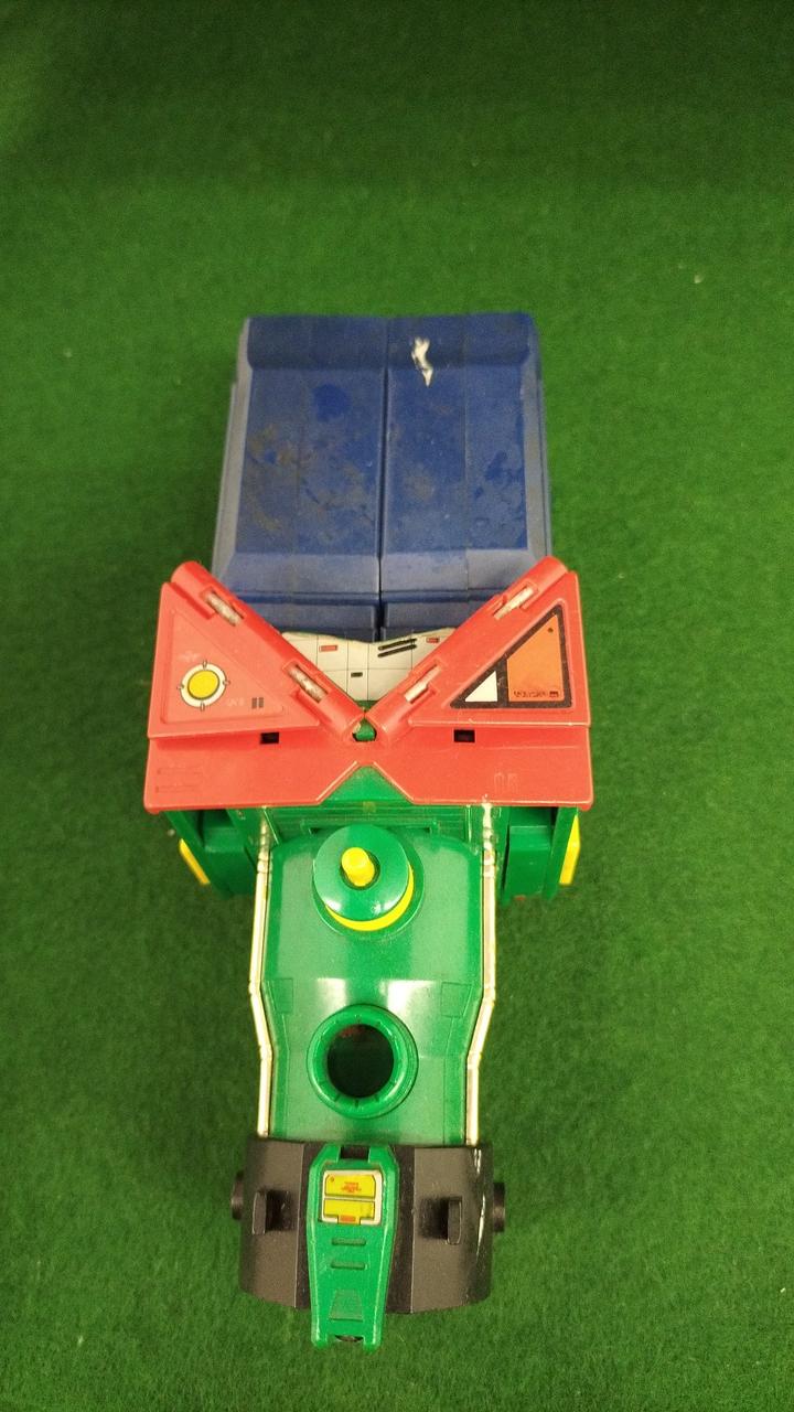 現状品での販売です。