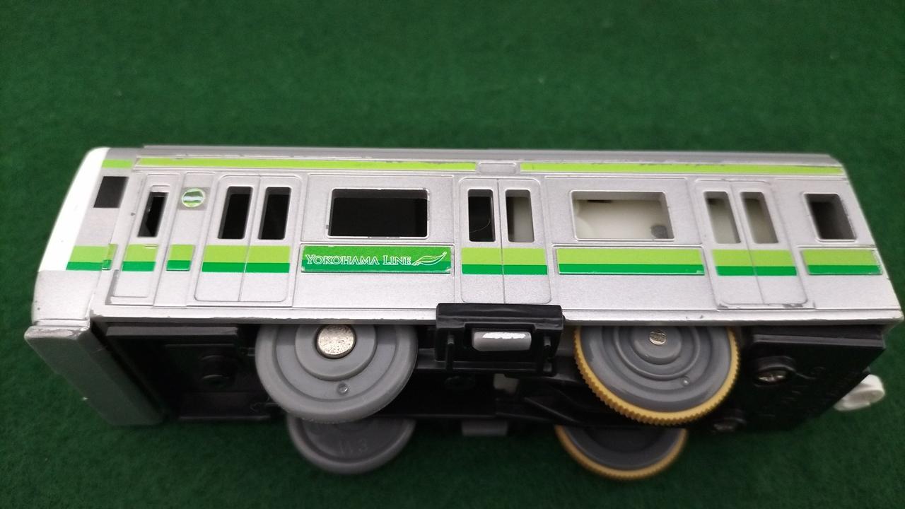 車体側面キズ、汚れ有