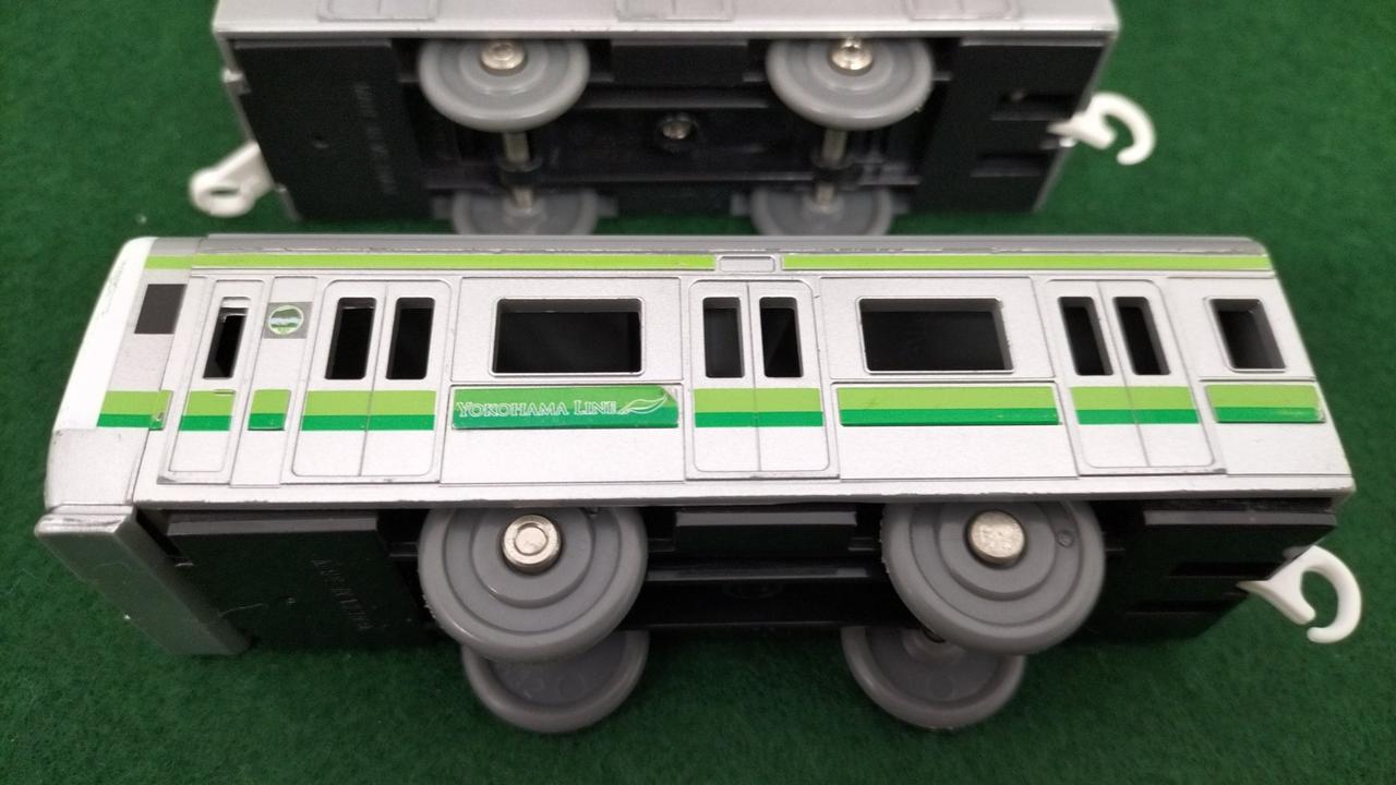 車体側面キズ、汚れ有