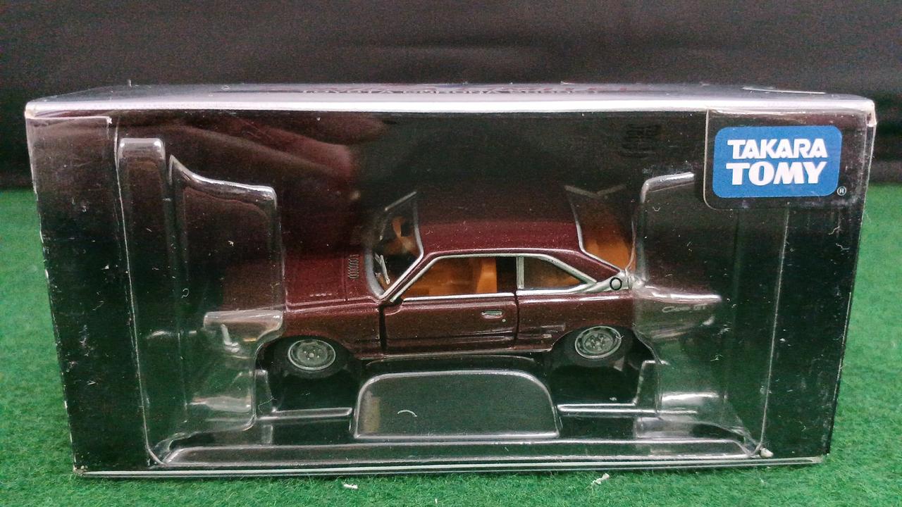 未開封品となります。