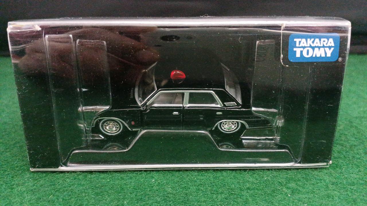 開封品となります。