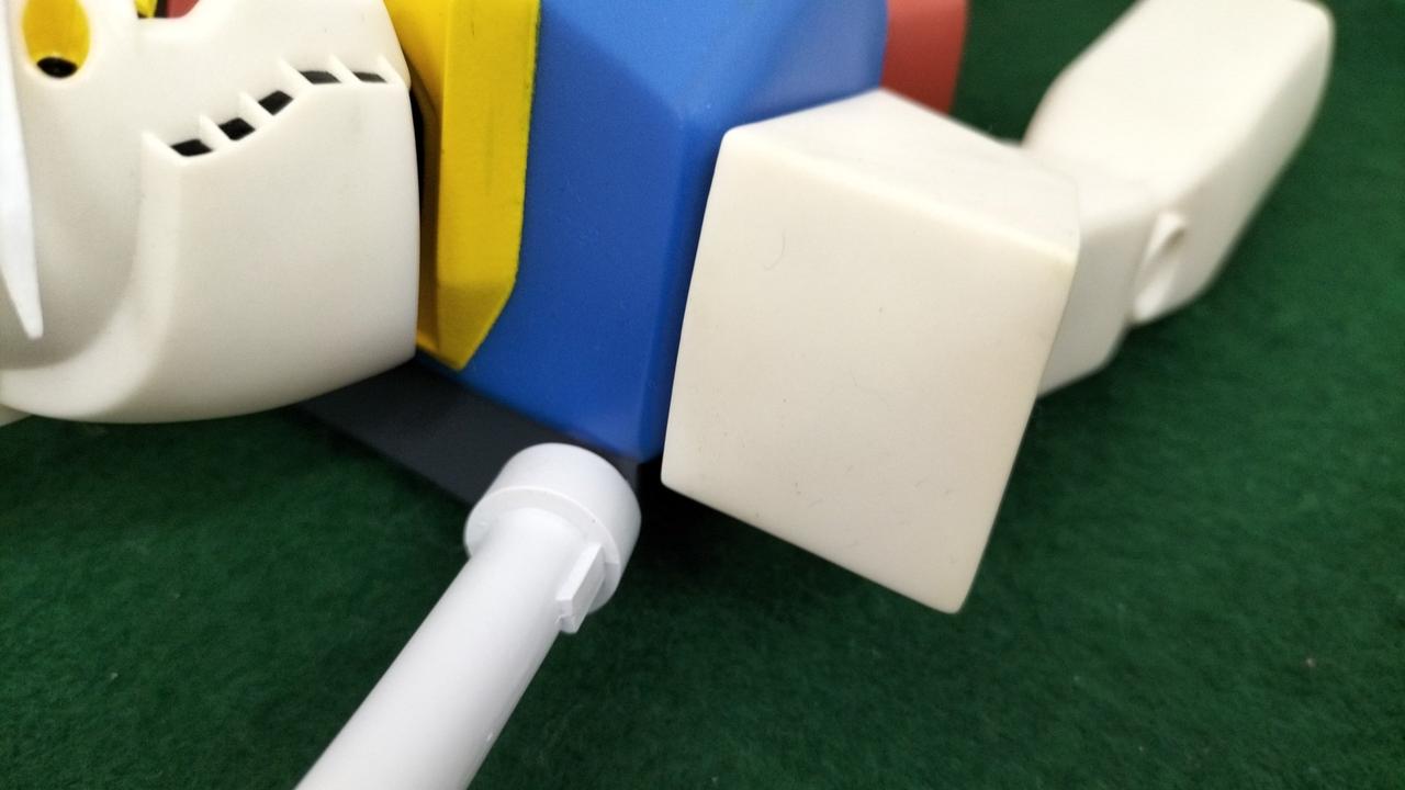 白成形部黄ばみ有