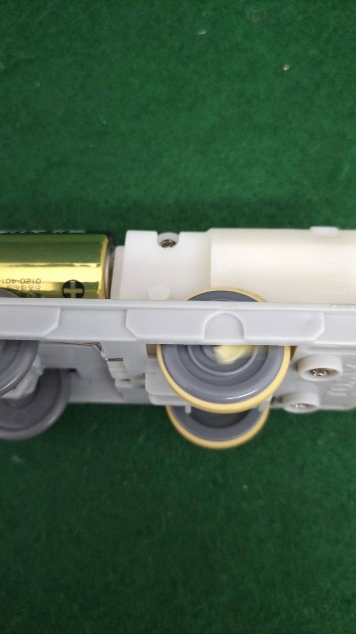 動作OK、ただし電池接触△