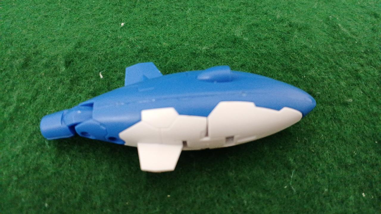 パーツ接着剤跡有