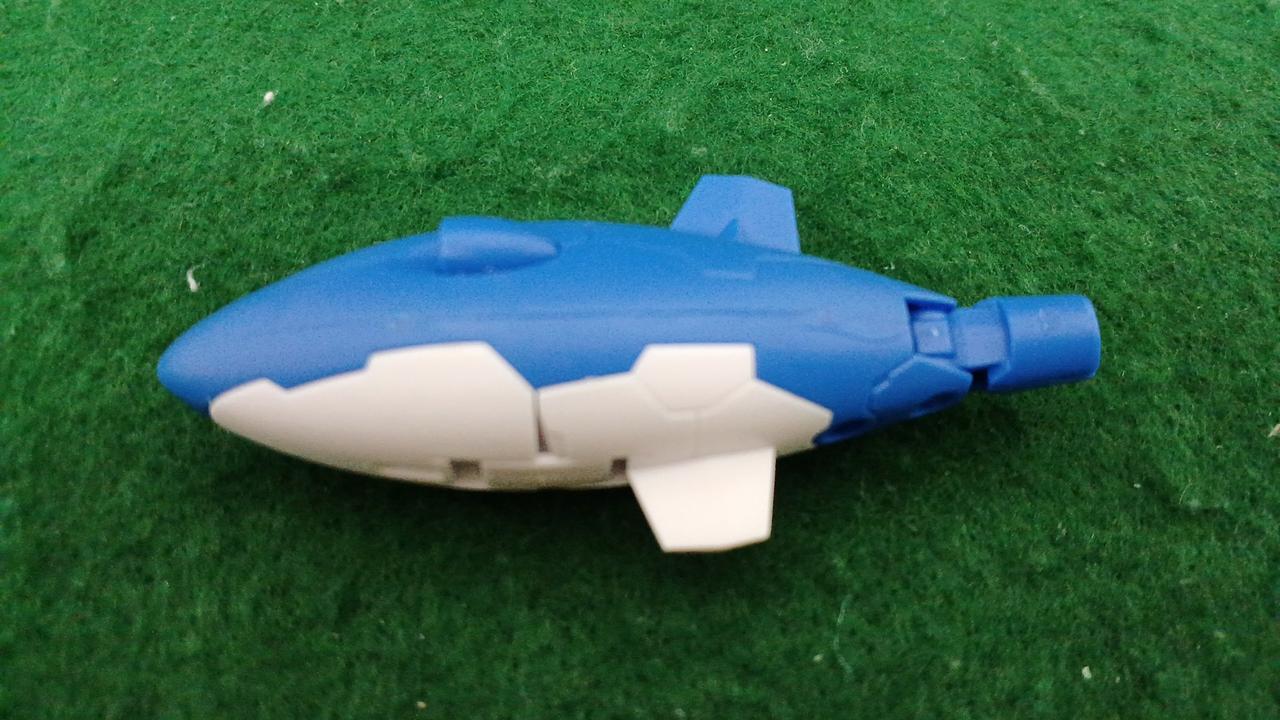 パーツ接着剤跡有