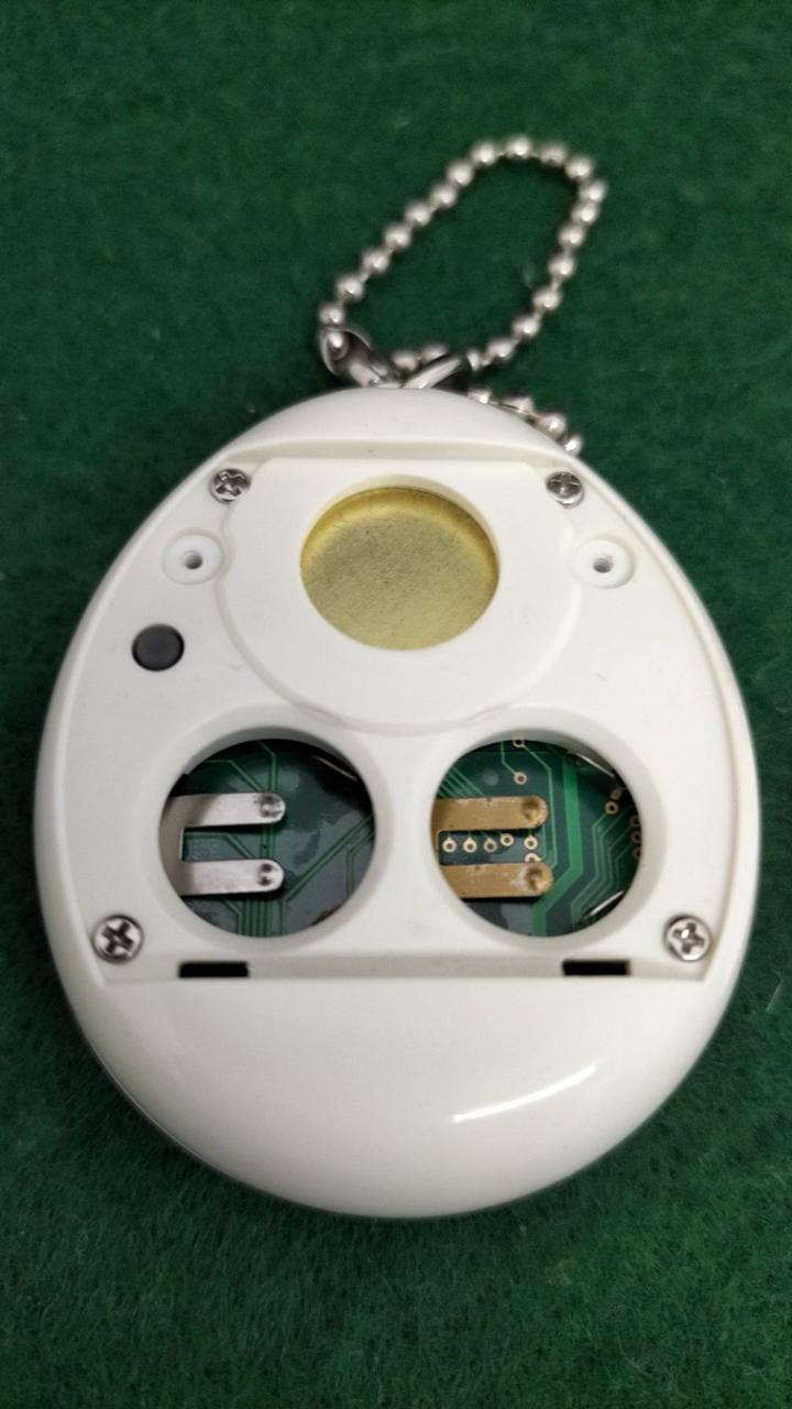 電池液漏れ跡有、通電OK