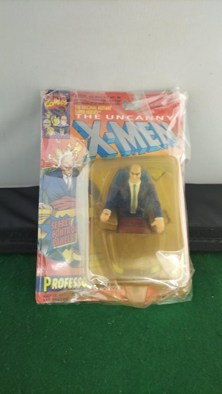 開封状態不明です。
現状品での販売です。