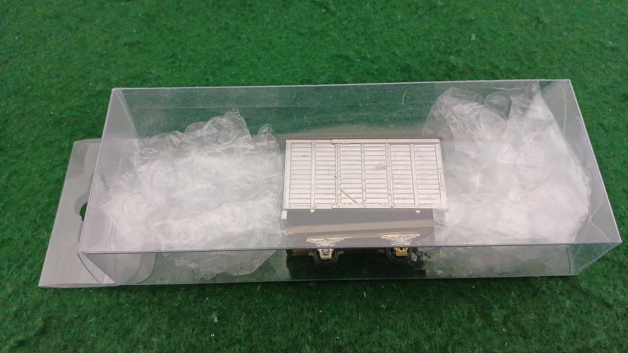 代用ケースに収納