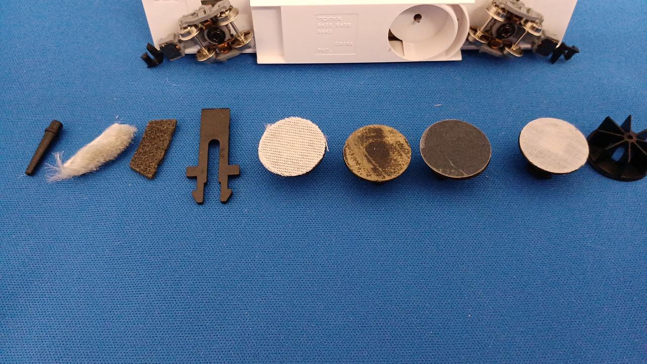 付属品使用済、残有