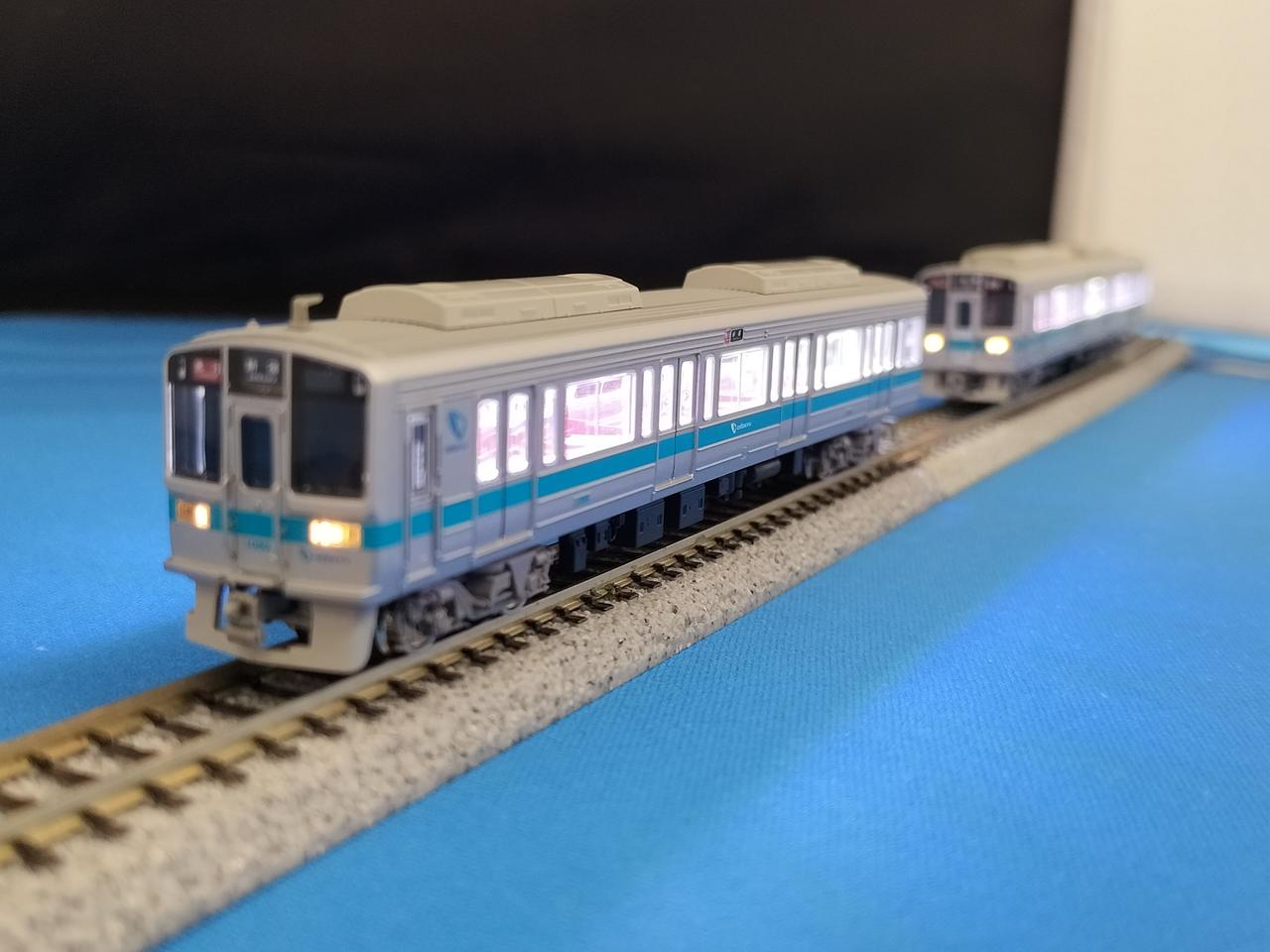 1069編成前照灯、室内灯点灯OK