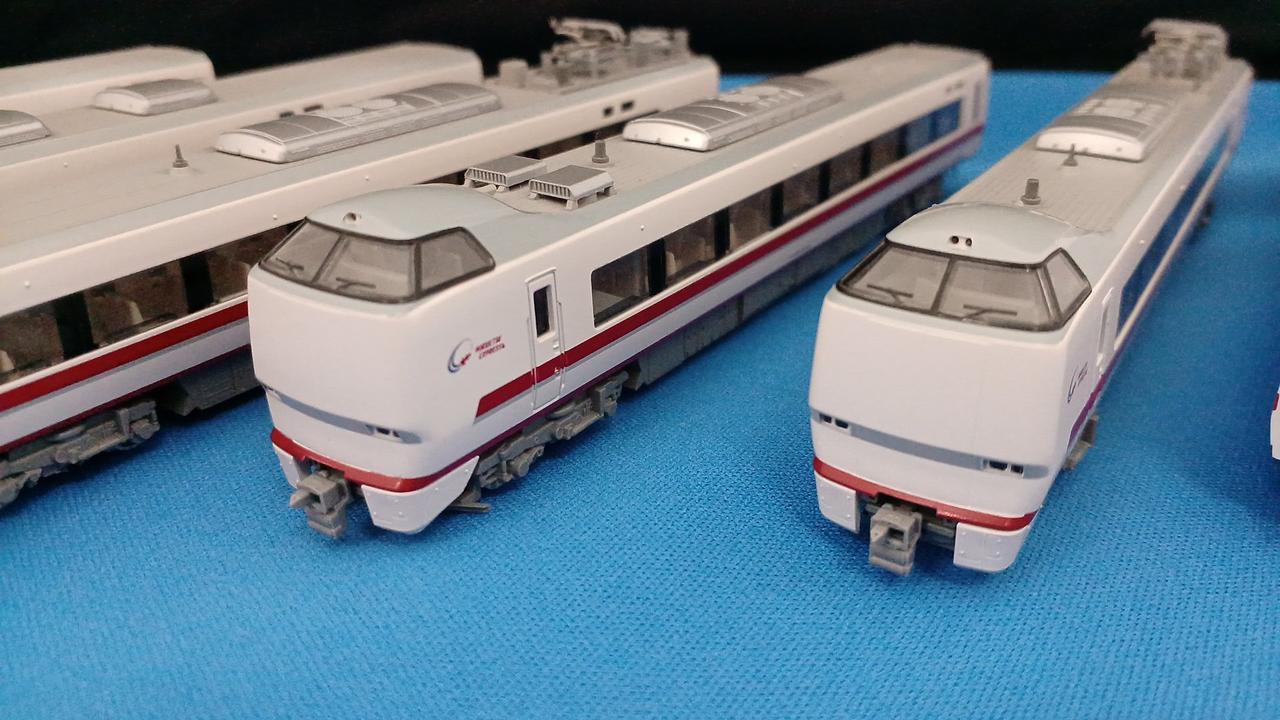 先頭車カトーカプラー密連フック無しに交換