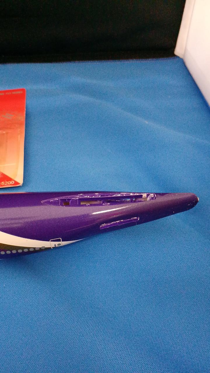 パーツ解体跡有