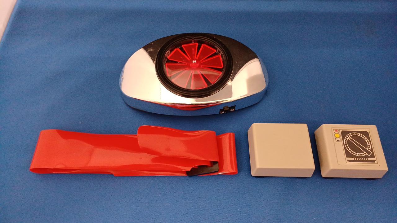 付属カード、バッジ欠品