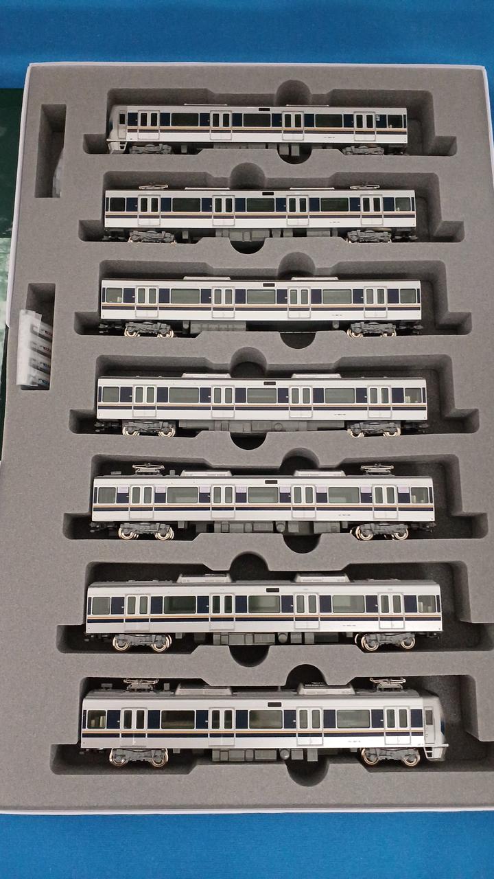 値下げ可能　破損、部品紛失あり KATO321系7両セット KATO|321系 JR京都・神戸・東西線7両セット|【ハードオフ公式通販