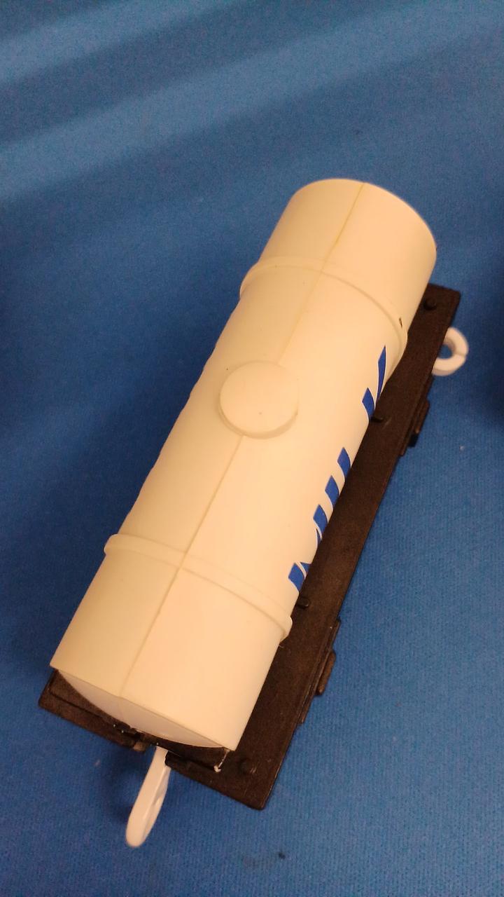 タンク車汚れ有