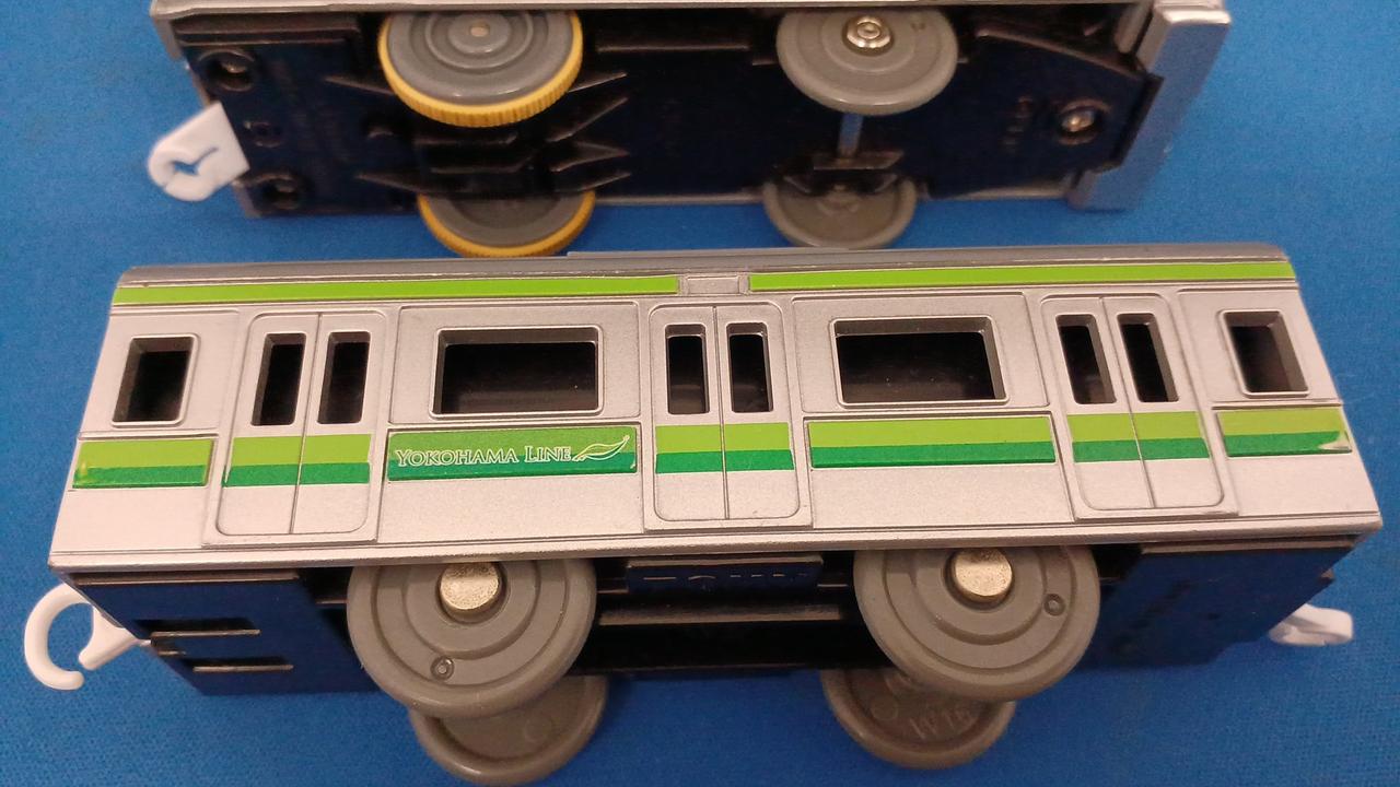 車体キズ、汚れ有