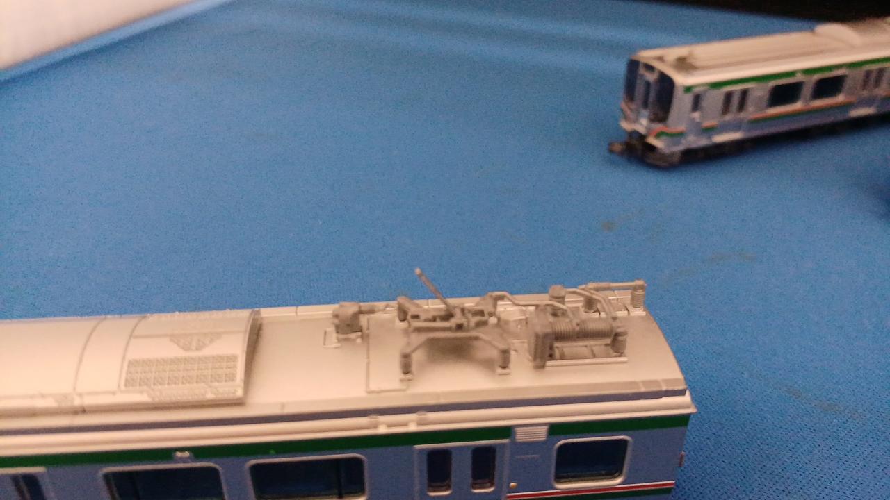 クモハE721-14パンタグラフ破損欠品