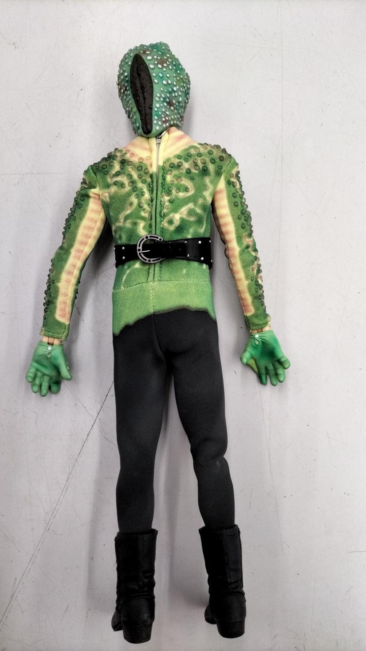 メディコムトイ RAH ジェームズ・ボンド トゥモロー・ネバー・ダイ フィギュア Amazon.co.jp: メディコムトイ RAH ジェームズ・ボンド