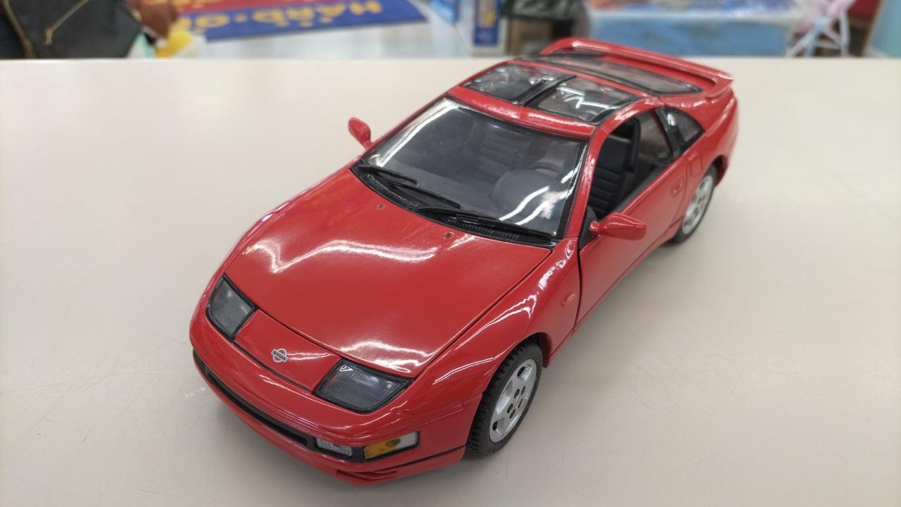 1/18スケール