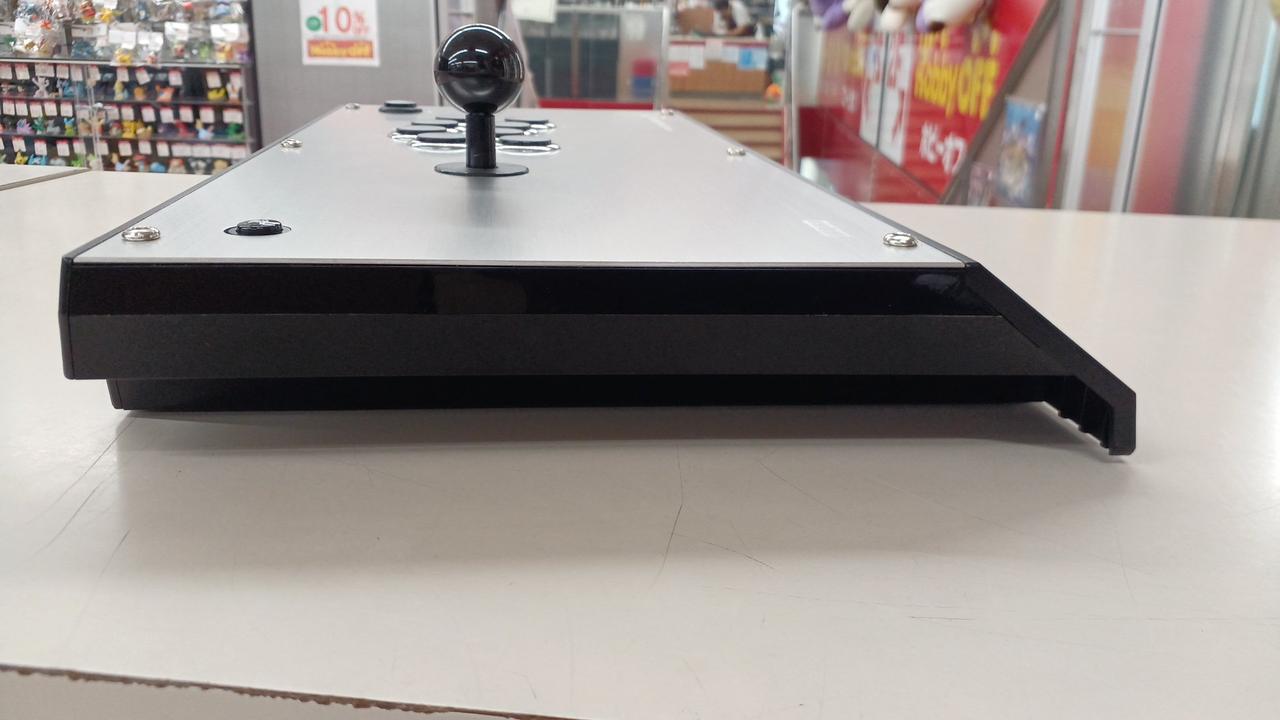 【ZAJI様売約済み】ファイティングエッジ刃（HORI） 株式会社 HORI | ファイティングエッジ刃 for PlayStation®4 / PC