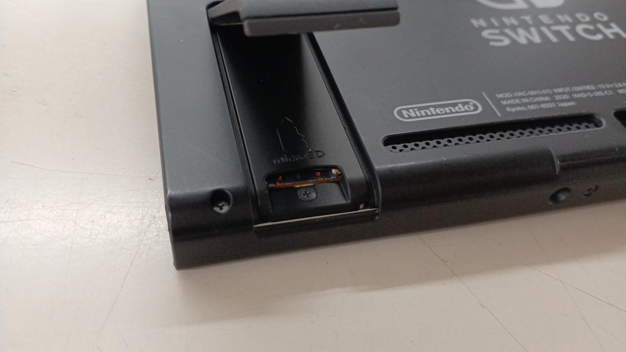 Nintendo Switch 本体のみ　立て掛け部分破損あり　ぴぴ Nintendo Switch 本体のみ 立て掛け部分破損あり ぴぴ 楽天市場