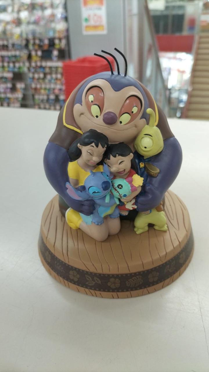 スティッチ20周年記念フィギュア