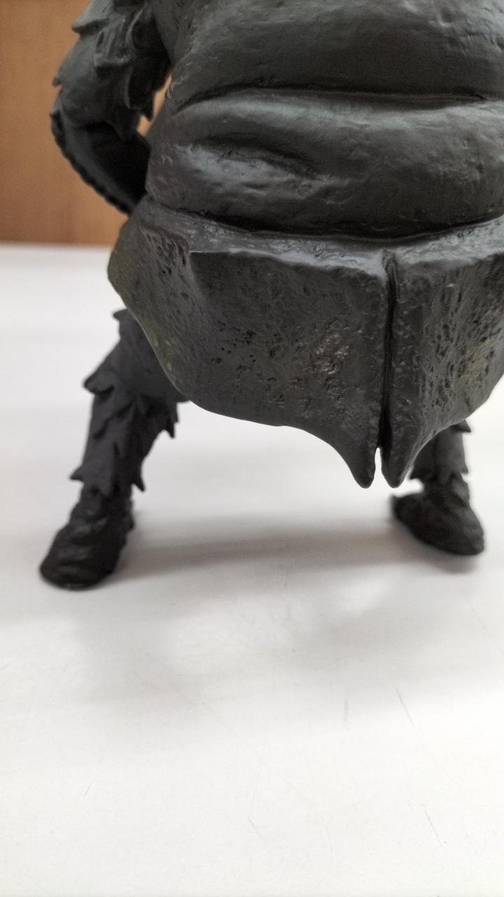 スニーカーヘッド 怪獣 フィギュア ブラック・シルバー スニーカー