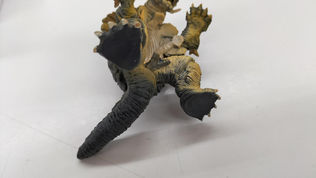 イワクラ|ガメラ大魔神特撮大百科DELUXE|HARDOFFオフモール（オフモ