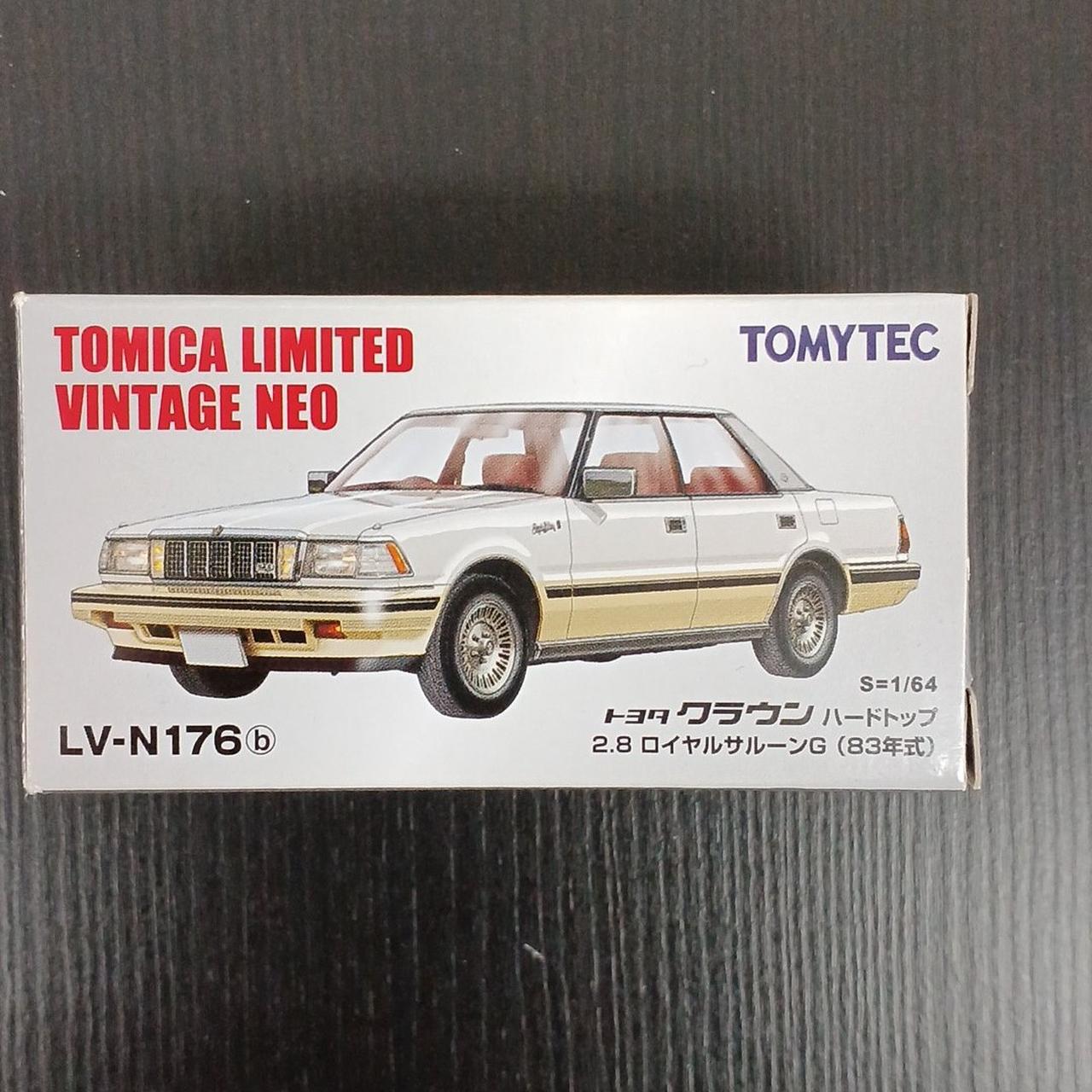トミカリミテッドヴィンテージネオ　クラウン　4ドアハードトップ ミニカーショップ ケンボックス トミカリミテッドヴィンテージ