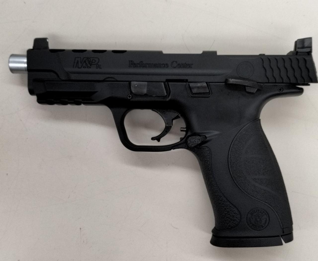 ここでスライド引っかかります